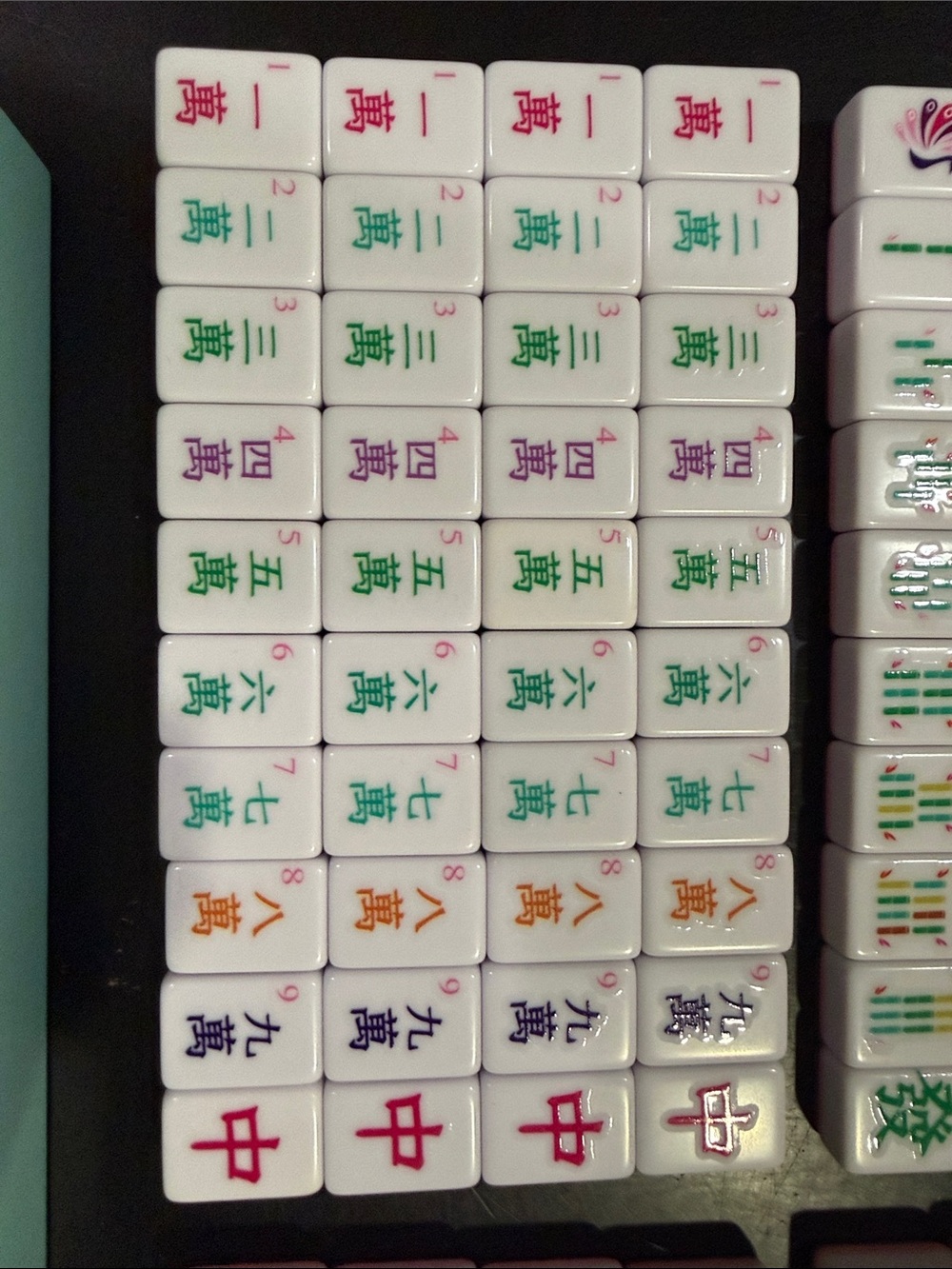 Pink Travel Mahjong Set with Turquoise Racks - Picture 2 of 7